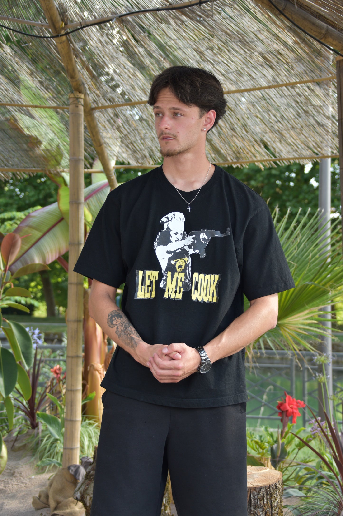 T-Shirts Let me cook